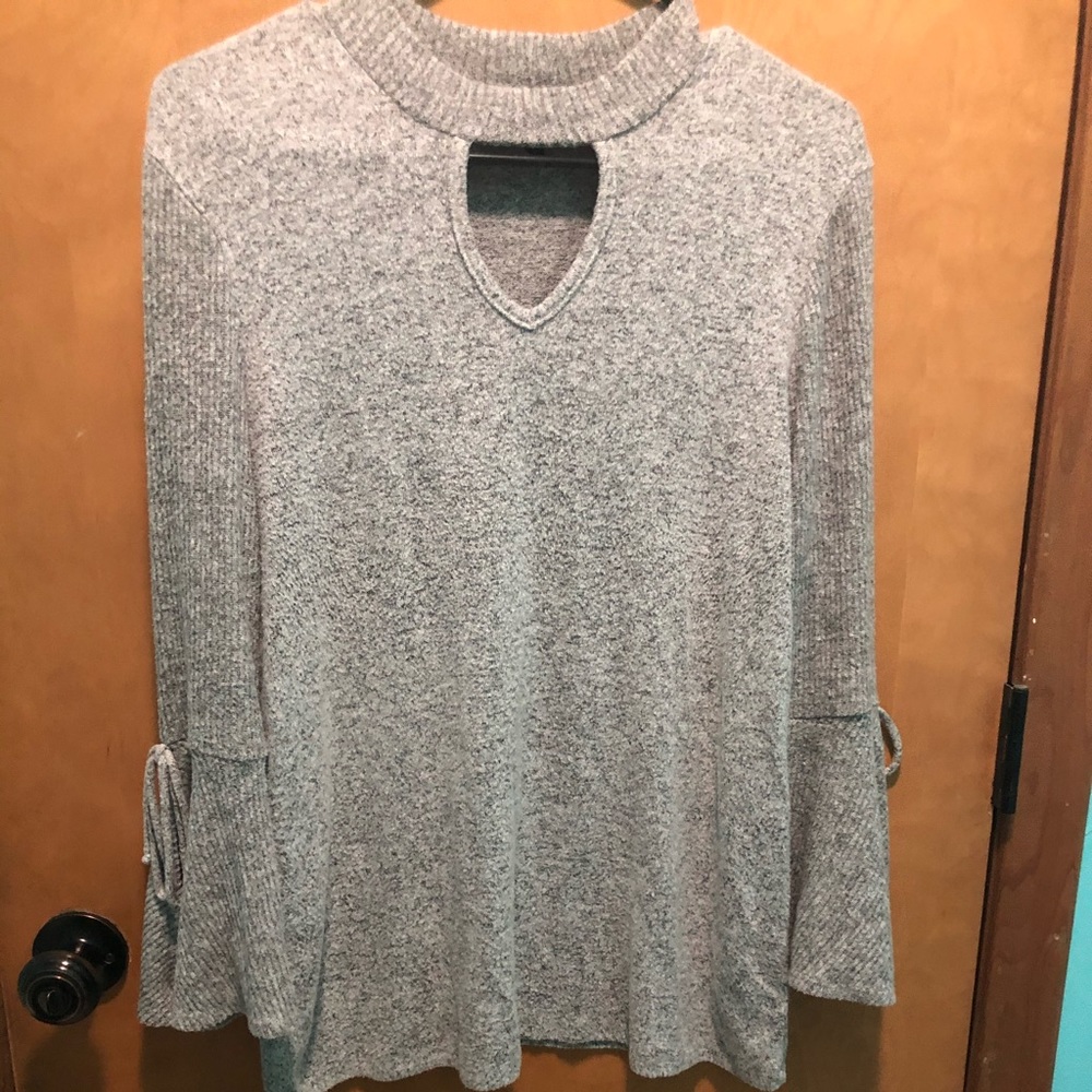 Gray light weight sweater.